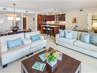 A RARELY AVAILABLE HIGH 33RD FLOOR RESIDENCE