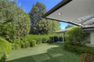 GREAT FAMILY HOME IN BEVERLY HILLS