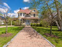 STUNNING SHINGLE STYLE VICTORIAN HOME