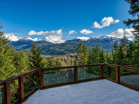 WHISTLER HOME WITH PANORAMIC MOUNTAIN VIEWS