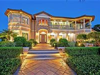PRISTINE ESTATE ON SARASOTA BAY
