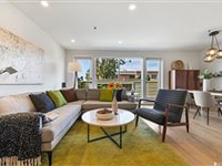 CONDO IN NOE VALLEY WITH AMAZING OUTDOOR SPACE