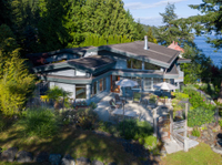 TRANQUIL WATERFRONT BOWN ISLAND HOME