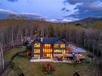 A CONTEMPORARY RETREAT TUCKED AWAY FOR ULTIMATE PRIVACY