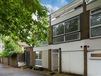 COMPLETELY UNMODERNIZED HOME IN TENNIEL CLOSE
