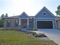 IMPRESSIVE FAMILY HOME NEAR MARIEMONT SQUARE