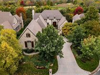 BREATHTAKINGLY BEAUTIFUL FLINT HILLS HOME