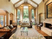 BEAUTIFUL EUROPEAN STYLE HOME