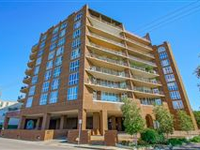 LUXURIOUS CUSTOM CONDO WITH STUNNING MISSISSIPPI RIVER VIEWS