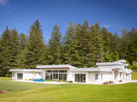 10 ACRE PROSPECT LAKE COUNTRY ESTATE