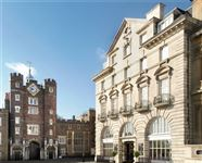 LARGE LATERAL APARTMENT AT ST JAMES HOUSE
