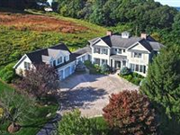 A CUSTOM-BUILT FIVE-BEDROOM COLONIAL