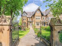 TURN OF THE CENTURY FAMILY HOME IN DUCHY ESTATE