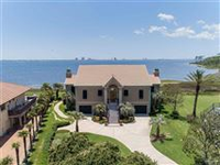 ELEGANT SOUND-FRONT HOME