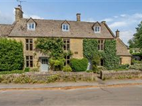 CLOVER HALL - ELEGANT HOME IN SOUGHT-AFTER NORTH OXFORDSHIRE VILLAGE