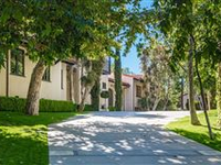 WORLD-CLASS COMPOUND ON 10-PLUS ACRES