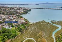 UNIQUE PROPERTY WITH FOUR WATERFRONT DWELLINGS