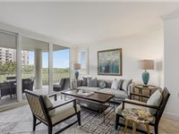 NAPLES CAY LUXURY BEACH CONDO