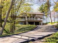 MAGNIFICENT, CONTEMPORARY RESIDENCE