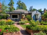 MODERN ELEGANCE ON MAPLETON HILL!