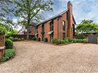 SPECIAL HOME IN EASTOVER