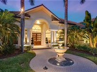 GREY OAKS ESTATE HOME OVERLOOKING LAKE