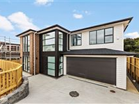 FAMILY PARADISE IN DESIRABLE FLAT BUSH