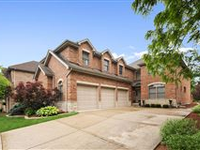 BEAUTIFUL ALL BRICK ELMHURST HOME