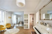 RENOVATED FIRST FLOOR APARTMENT WITH A STAR-SHAPED FLOOR PLAN
