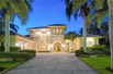 CASUALLY ELEGANT CUSTOM WATERFRONT RESIDENCE