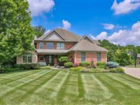 BEAUTIFUL HOME WITH PRIVATE WOODED YARD