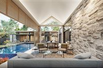 LUXURY FOUR BEDROOM VILLA IN PRIVILEGED LOCATION