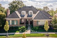 ELEGANT YET CASUAL HOME