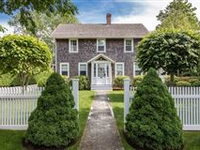 HANDSOME AND ENCHANTING 1920S TRADITIONAL