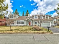 SPACIOUS SEVEN BEDROOM WATERFRONT HOME