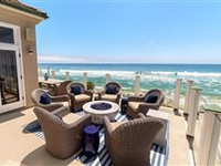 IDYLLIC BEACH HOME THAT CHECKS ALL THE BOXES