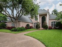 HOME IN A STELLAR LOCATION