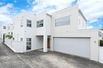 LUXURIOUSLY APPOINTED FAMILY HOME