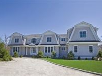 STUNNING GAMBREL STYLE HOME