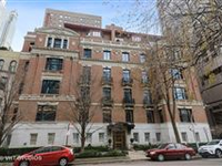 STUNNING PENTHOUSE IN QUAINT VINTAGE BUILDING ON BELLEVUE