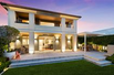 TIMELESS REFINEMENT WITH RELAXED LUXURY LIVING