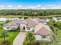 DISTINCTIVE LAKESIDE HOME