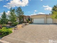 WELCOME HOME TO SINGLE LEVEL LIVING IN ARROWCREEK
