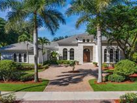 CLASSIC ELEGANCE WITH A MODERN TWIST