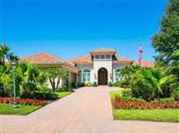 CUSTOM LONDON BAY HOME
