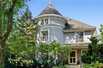 VICTORIAN-STYLE FAMILY HOME IN BEAUTIFUL EVANSTON NEIGHBORHOOD