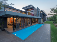 THE EPITOME OF LUXURY MEETING NATURE IN SOUTH AFRICA