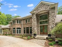 SPRAWLING SPECTACULAR CUSTOM HOME IN OXFORD
