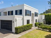 LOW MAINTENANCE MODERN FAMILY HOME