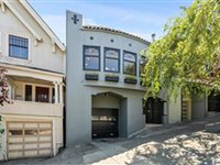 CLASSIC MARINA-STYLE BARREL FRONT HOME IN LIBERTY HILL